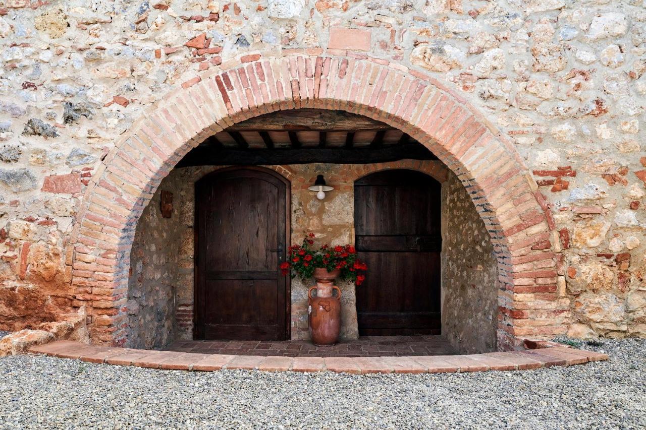 Borgo Gallinaio モンテリッジョーニ エクステリア 写真
